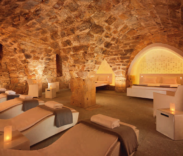 swissotel-dresden-700×596