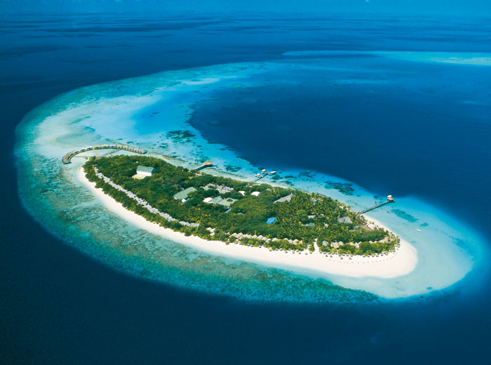 Reethi Beach www.manta.ch